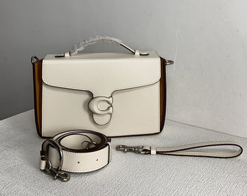 Makersluxe CAH Bags - 271
