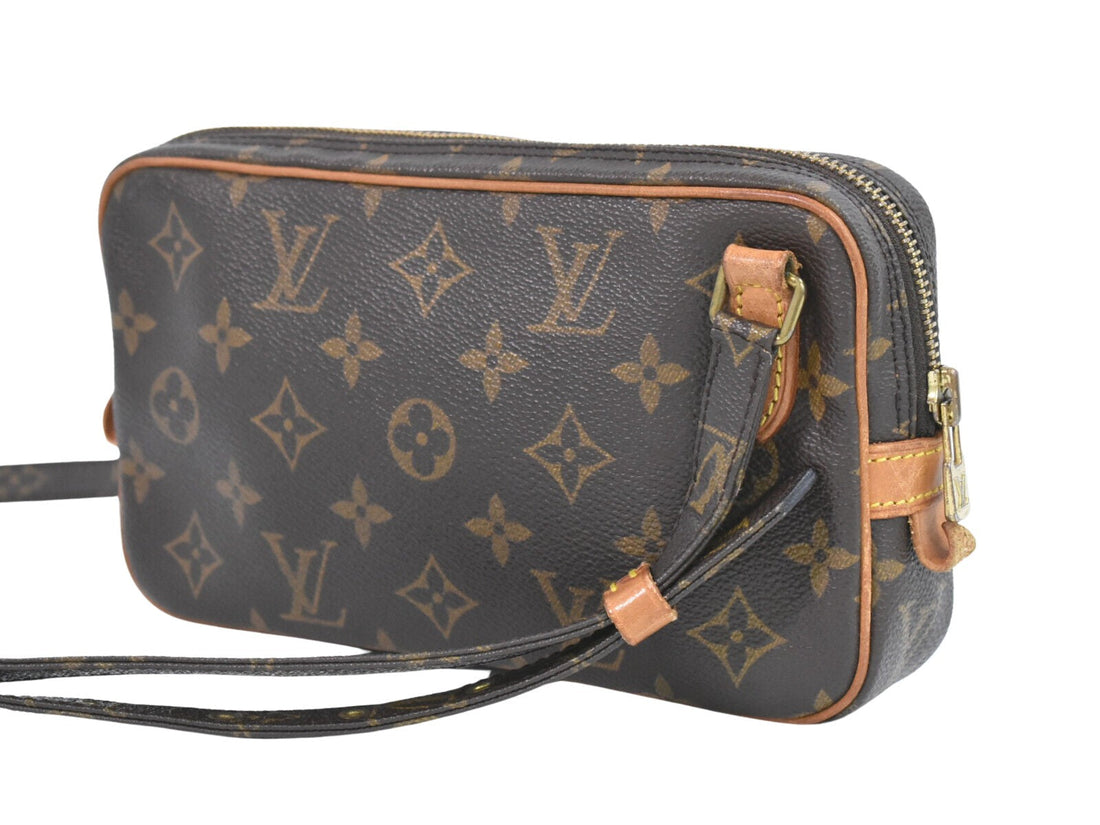 Louis Vuitton Pochette Marly  Canvas Clutch Bag ()
