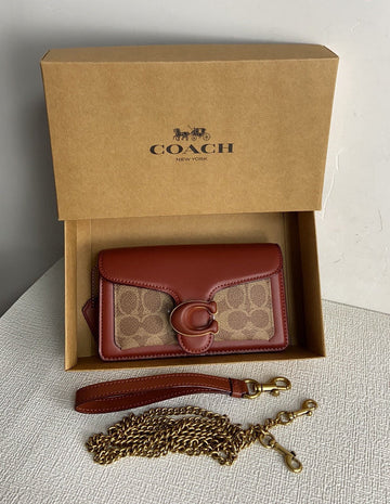 Makersluxe CAH Bags - 182