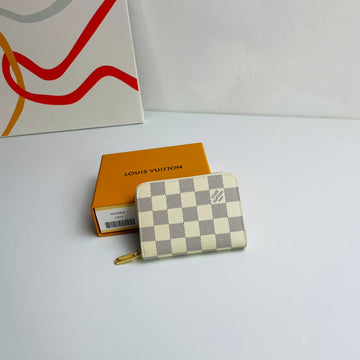 Makersluxe - LOV Wallets - 367