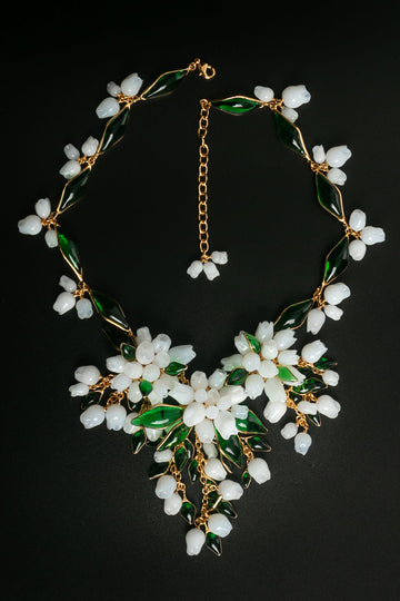 Collier plastron en pâte de verre Augustine