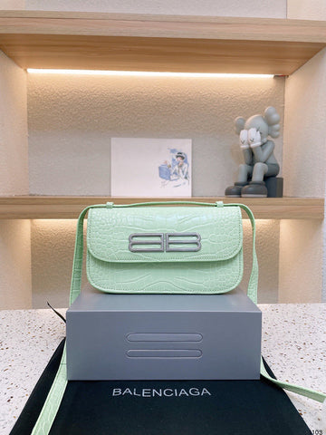 Makersluxe - BGA2 Bags - 064