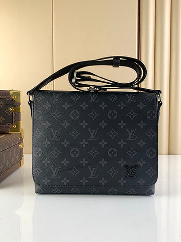 Makersluxe Lu-Vi bags - 3382