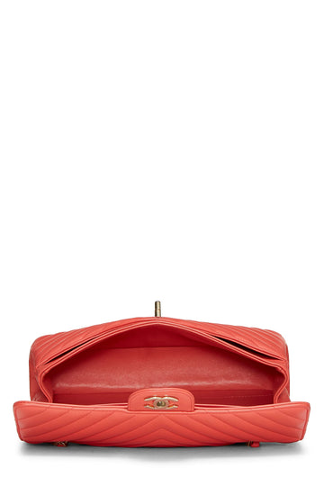 Chanel,  Pink Chevron Lambskin Classic Double Flap Medium, Pink