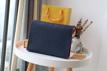Makersluxe - LOV Wallets - 687