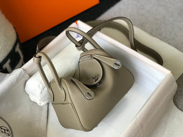 Makersluxe - HMS Bags - 1976