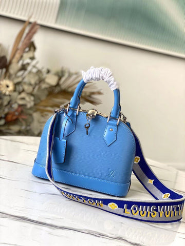LOV - Makersluxes - 2387