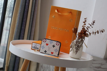 Makersluxe - LOV Wallets - 195