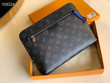 Makersluxe - LOV Handbags - 014
