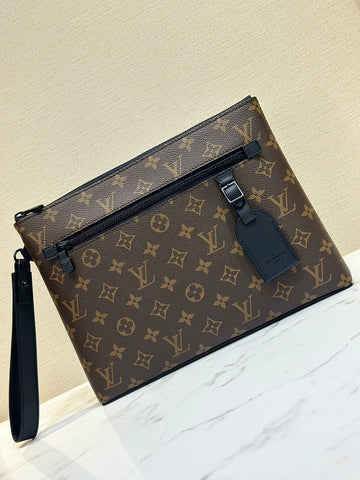 makersluxe - LOV Bags - 421