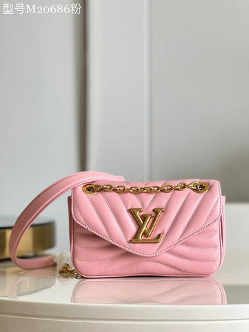 BFWD - LOV Bags - 2215