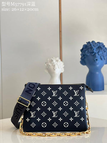 BFWD - LOV Bags - 1932