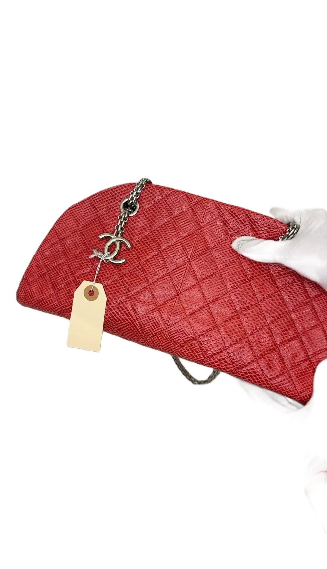 Chanel Red Quilted Lizard Leather Medium B2-19
