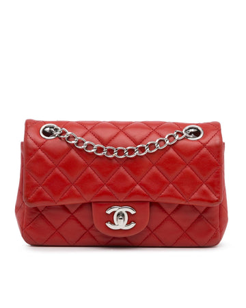 New Mini Classic Quilted Lambskin Flap Bag with Chain Strap