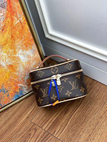 makersluxe - LOV Bags - 520