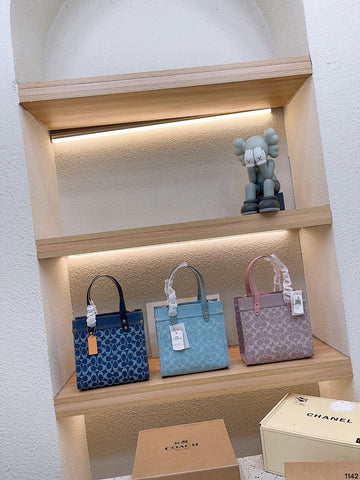 Makersluxe - CCH2 Bags - 070