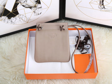 Makersluxe - HMS Bags - 1773