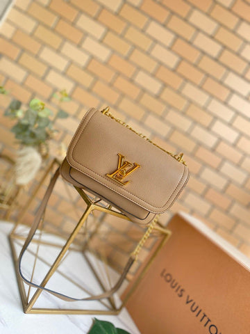 Makersluxe Lu-Vi bags - 3839