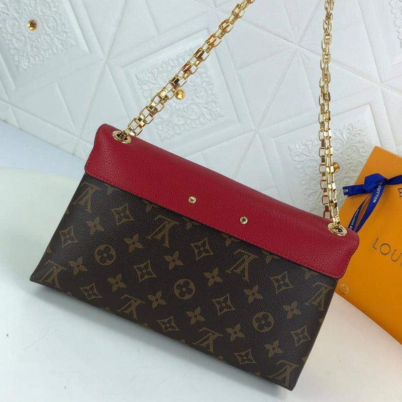 Makersluxe - Canvas Pallas Chain Shoulder Bag Red