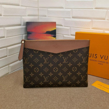Makersluxe - Pochette Monogram Clutch Brown