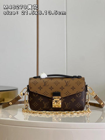 BFWD - LOV Bags - 1700