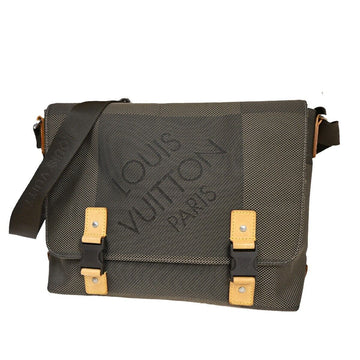 Louis Vuitton Loup  Canvas Shoulder Bag ()