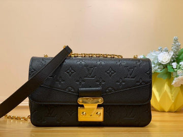 BFWD - LOV Bags - 1811