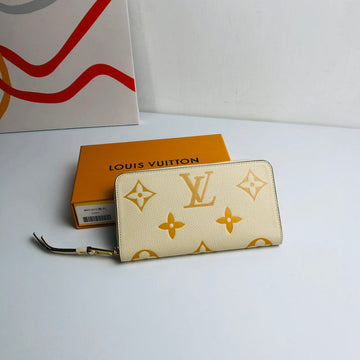 Makersluxe - LOV Wallets - 410