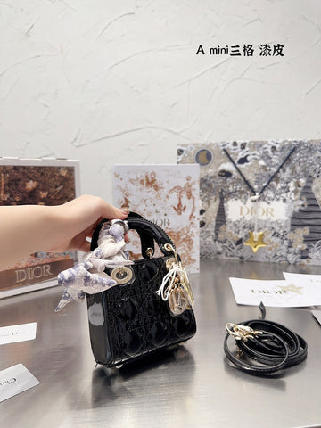 Makersluxe - DOR2 Bags - 023