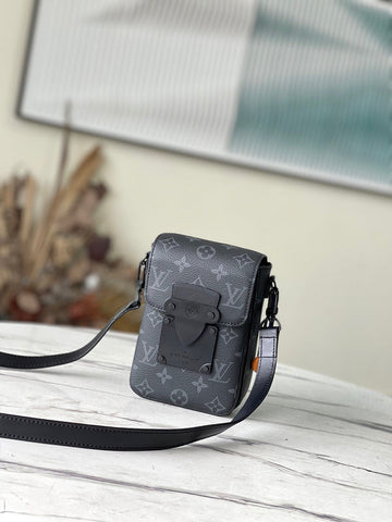 Makersluxe Lu-Vi bags - 4903