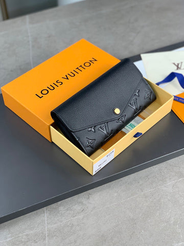 Makersluxe LOV Wallets - 257