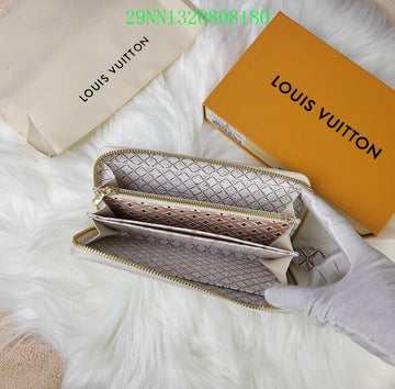 Makersluxe LOV Wallet - 185