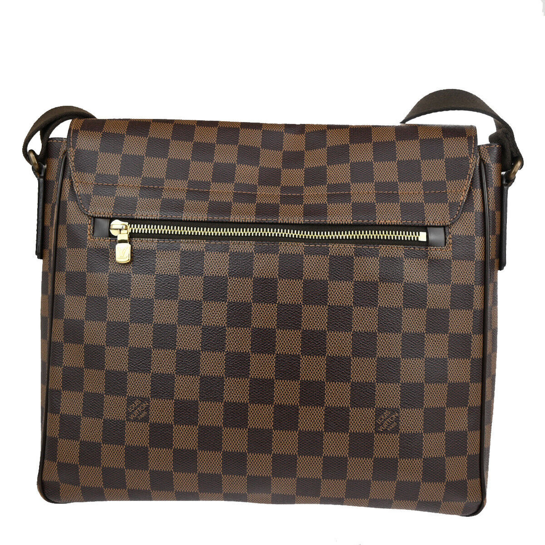 Louis Vuitton District  Canvas Shoulder Bag ()