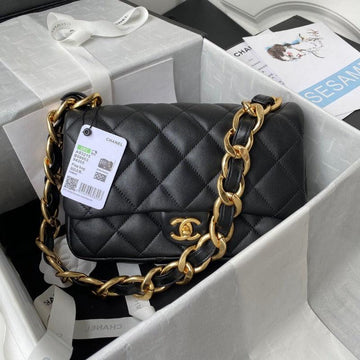 Makersluxe - Flap Bag Black