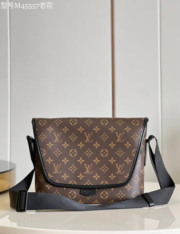 LOV - Makersluxes - 1082
