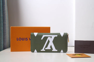 Makersluxes - Latest - 1225