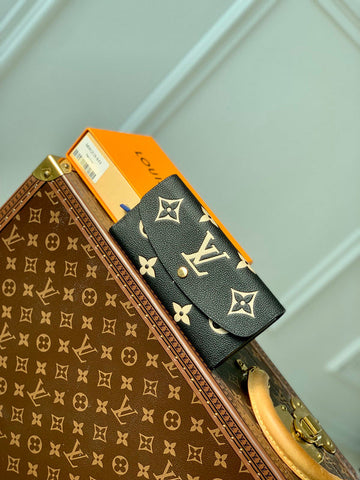 Makersluxe LOV Wallets - 139