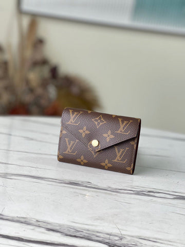 Makersluxe Lu-Vi bags - 5300