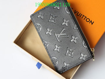 Makersluxe LOV Wallet - 344