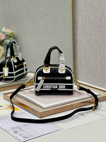 Makersluxe - DOR Bags - 002