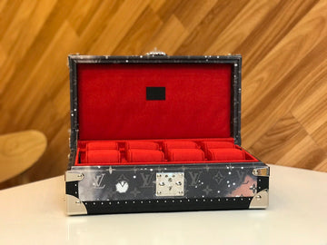 LOV - Makersluxes - 851