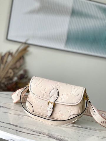Makersluxe Lu-Vi bags - 4205