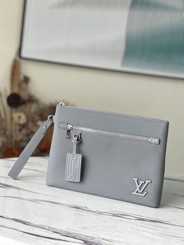 Makersluxe Lu-Vi bags - 5330