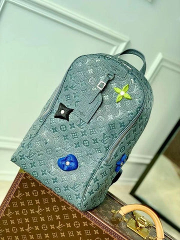 LOV - Makersluxes - 1076