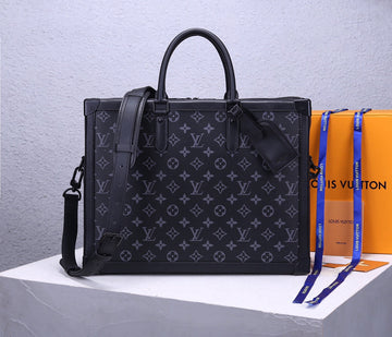LOV - Makersluxes - 2535
