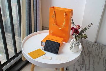 Makersluxe - LOV Wallets - 316