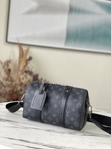 Makersluxe Lu-Vi bags - 4457