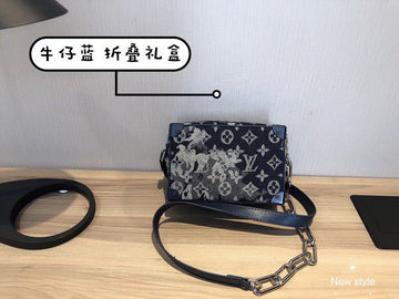 Makersluxe Lu-Vi bags - 3676