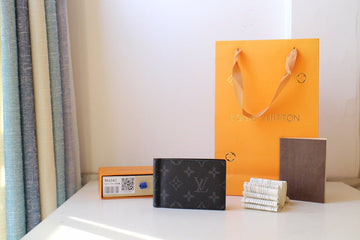 Makersluxe - LOV Wallets - 258