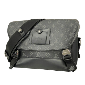 Louis Vuitton Messenger Voyager  Leather Shoulder Bag ()